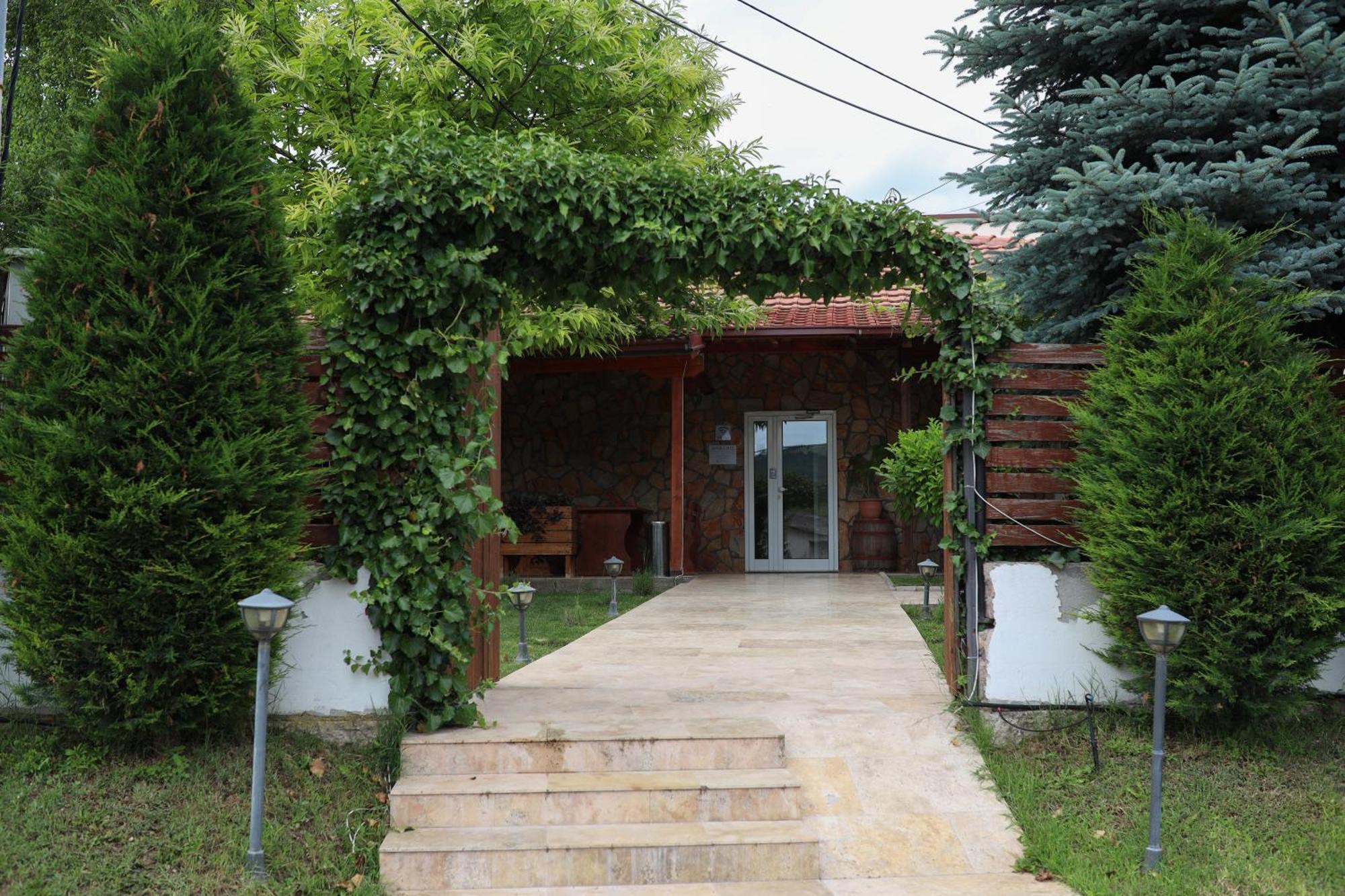 Kokino Winery Hotel Kumanovo Exterior photo